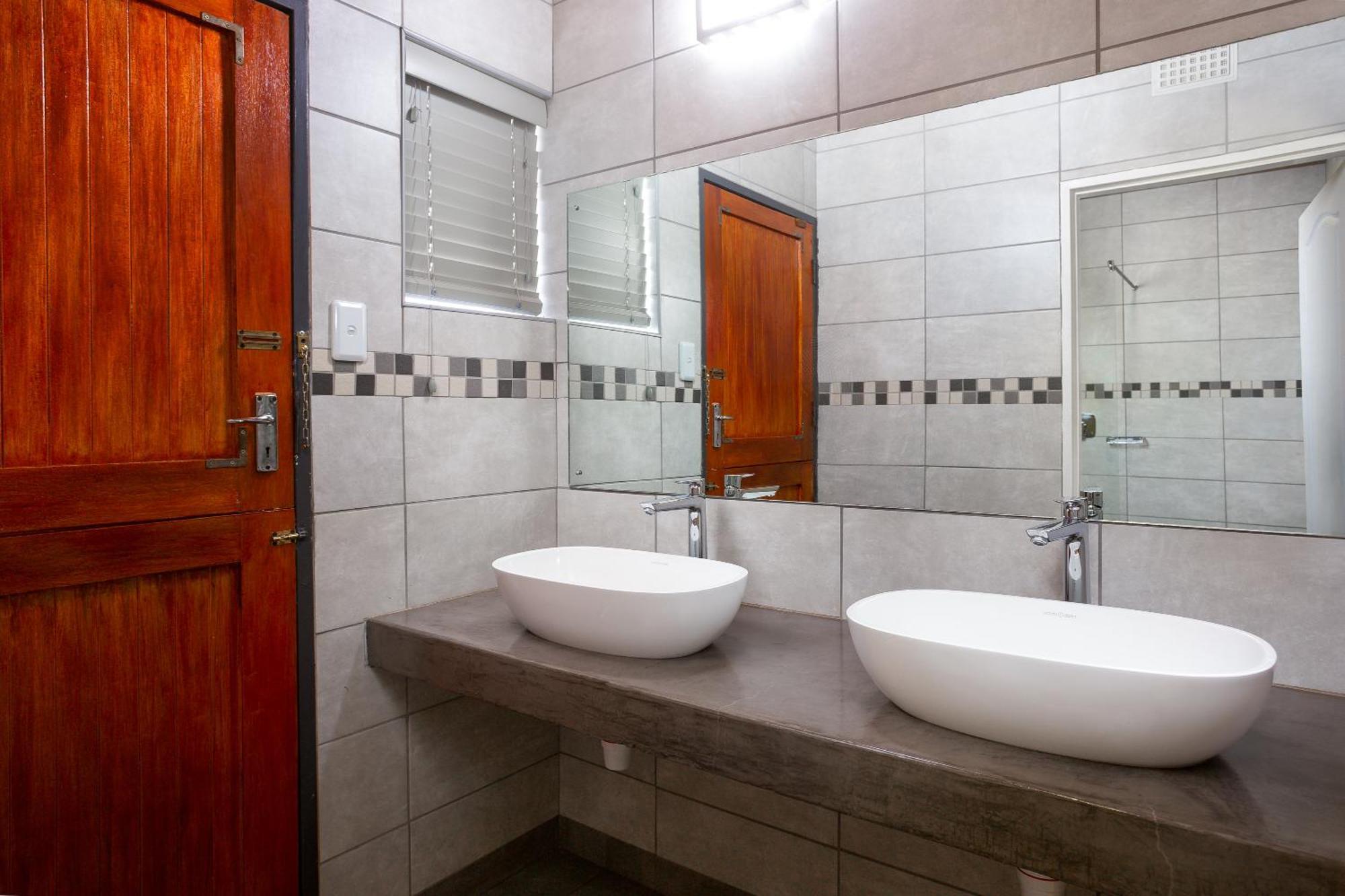 Merino Inn Hotel Колсберг Экстерьер фото